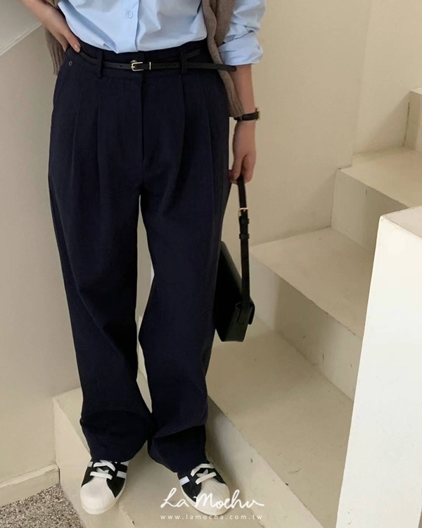 秋色銅釦抓褶直筒褲
